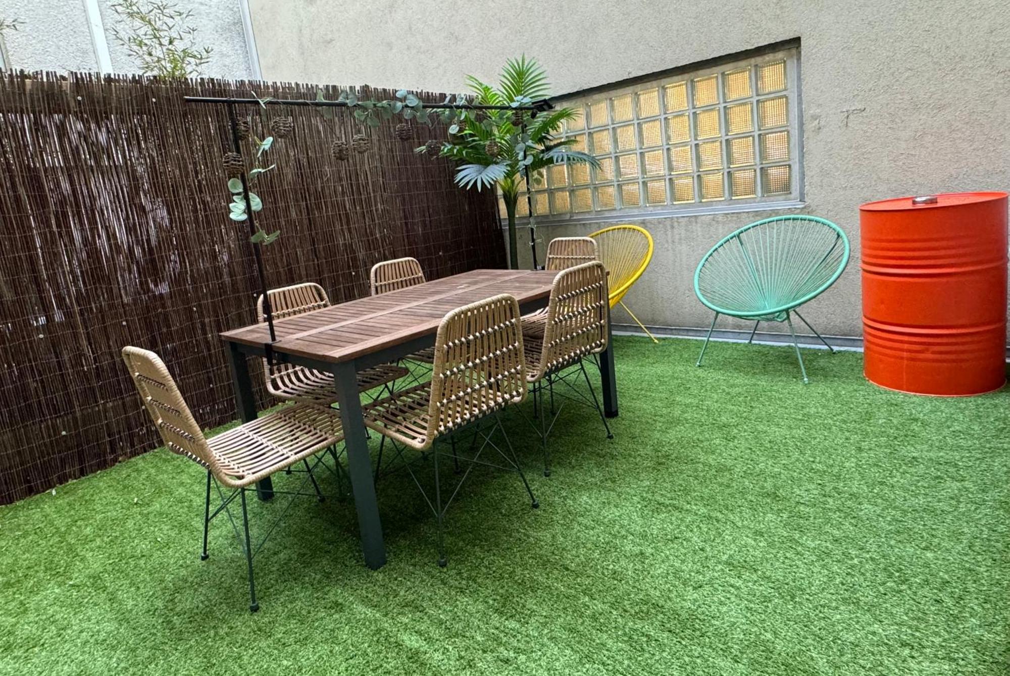 Апартаменты Le Rive Droite - Gare Centre - Wifi - Terrasse - Face Remparts Авиньон Экстерьер фото
